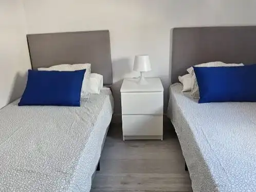 Dormitori de Casa o xalet de lloguer en Elche / Elx amb Aire condicionat, Jardí privat i Terrassa