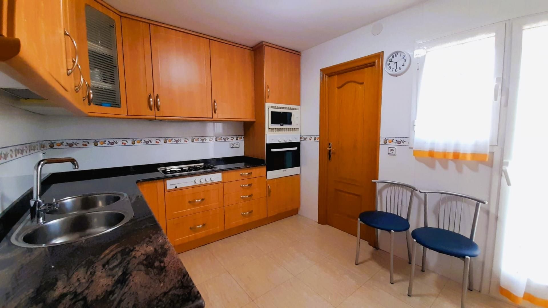 Kitchen of Flat for sale in  Lleida Capital  with Heating