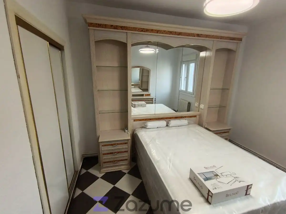 Schlafzimmer von Wohnung zur Miete in Toledo mit Heizung, Terrasse und Möbliert