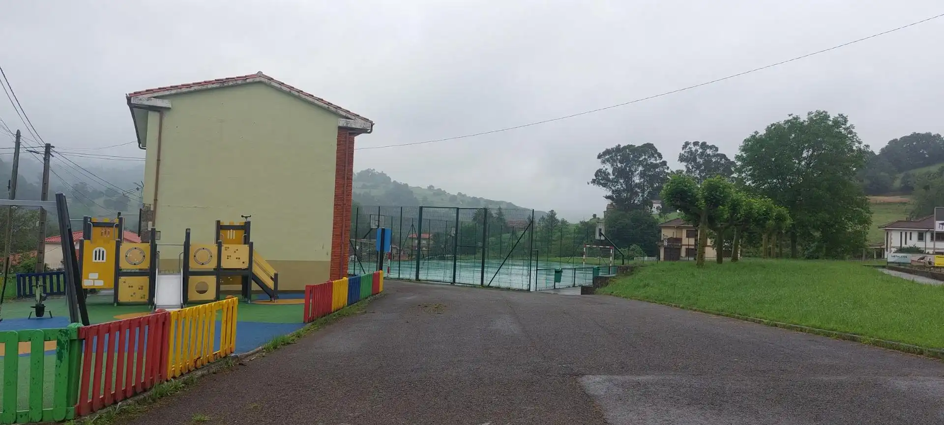 Piscina de Casa o chalet en venta en Puente Viesgo con Jardín privado