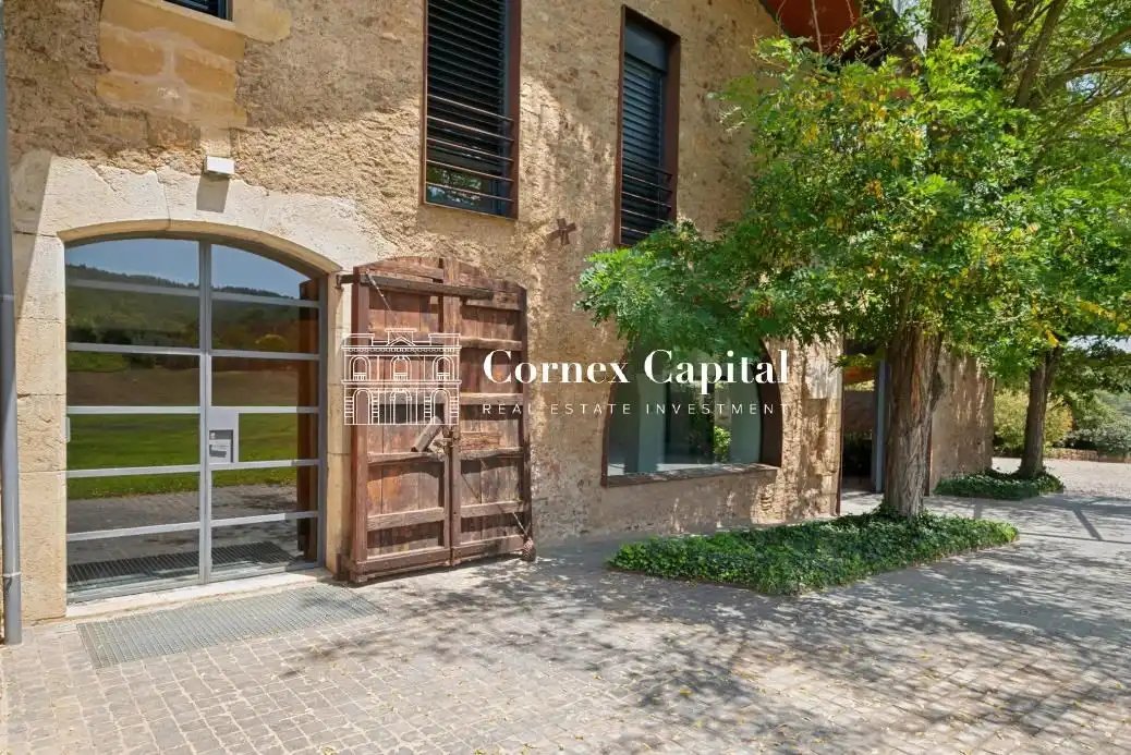 Vista exterior de Casa o xalet en venda en Forallac amb Aire condicionat, Calefacció i Jardí privat