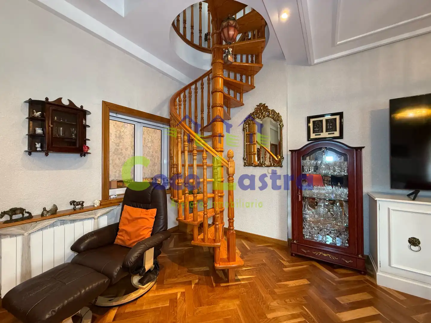Casa adosada en venta en Nava de Francia con Calefacción, Jardín privado y Terraza