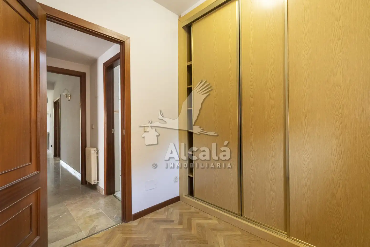 Casa adosada en venta en Villalbilla con Aire acondicionado, Calefacción y Parquet