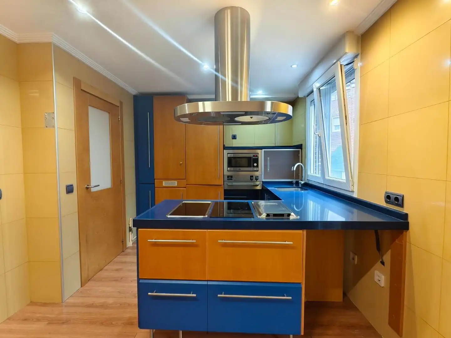 Cuina de Casa o xalet en venda en Valladolid amb Calefacció i Terrassa