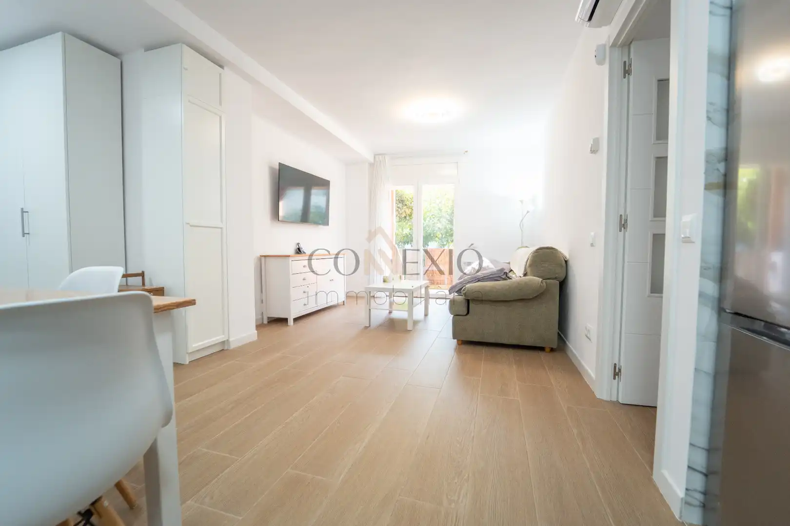 Living room of Ground floor for sale in Girona  with Air Conditioner, Heating and Private garden