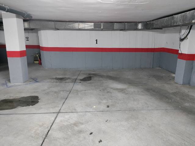 Garaje en Venta en Plaza de Matute en Cortes - Huertas