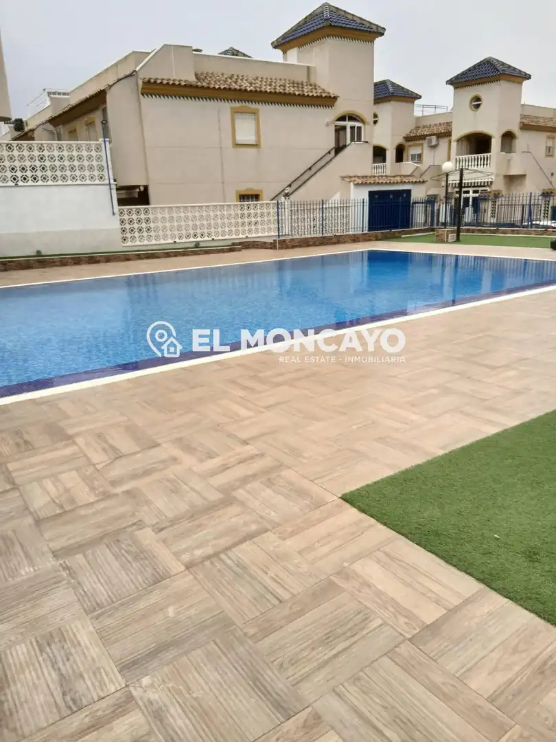 Piscina de Casa o chalet en venta en El Edén