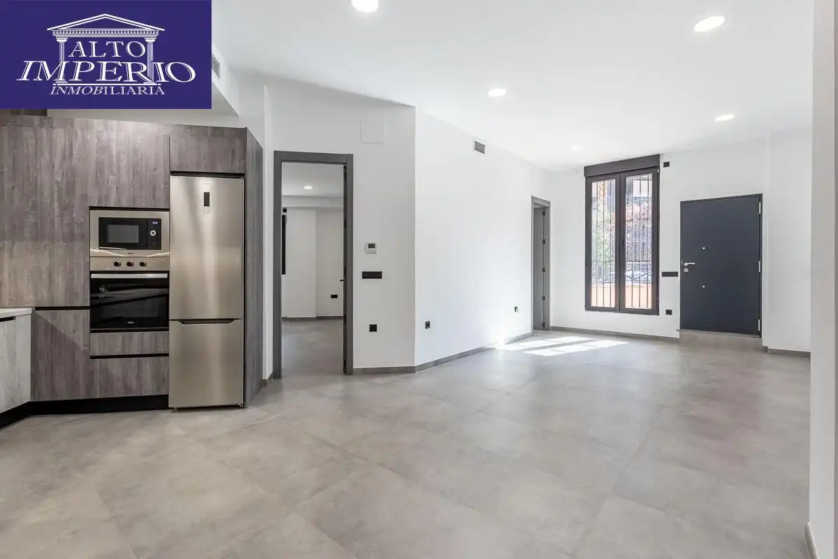 Erdgeschosswohnung mit Pool zum Verkauf in Calle PDTA RAFAEL GAGO PALOMO 9