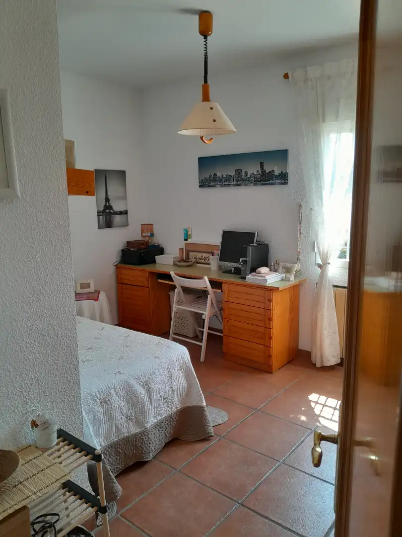 Habitación de Casa o chalet en venta en Cobisa con Calefacción, Jardín privado y Amueblado