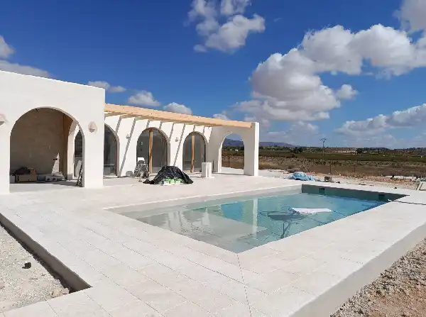 Chalet con piscina en venta en Pedanías Este
