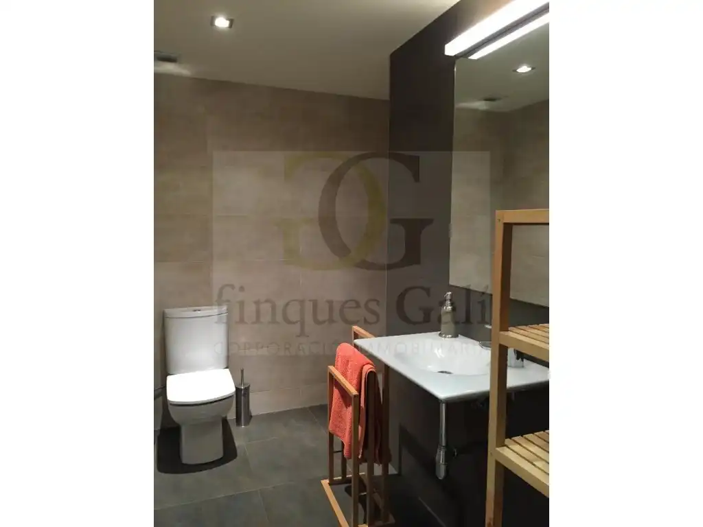 Bathroom of Flat for sale in Manresa