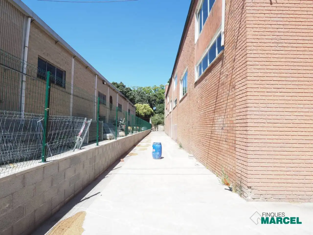 Industrial building to rent in Carretera Vallderiolf, imagen 4