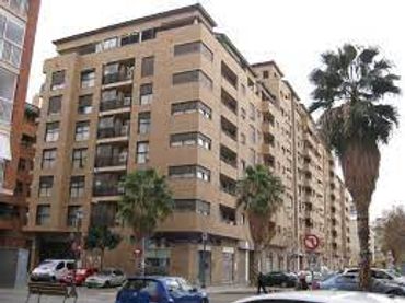 Àtic amb balcó en venda a Camins al Grau