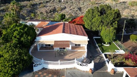 En venta  Piedra Hincada  Guía de IsoraFinca en Piedra HincadaCasa rústica construida en 1994 con una superficie edificada de 214