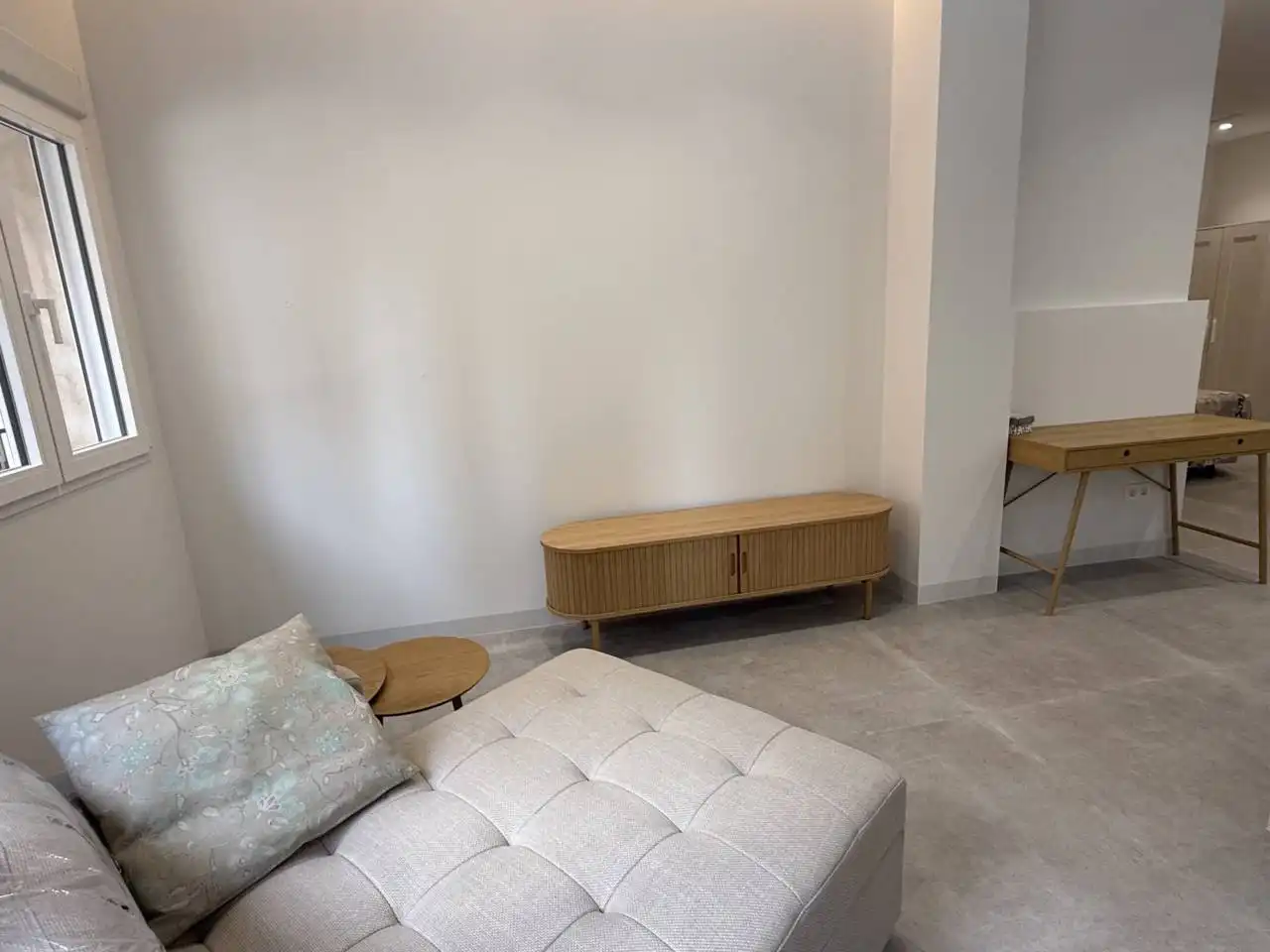 Sala d'estar de Loft de lloguer en Elche / Elx amb Aire condicionat i Moblat