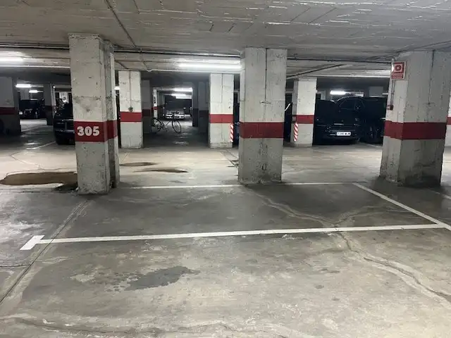 Aparcament en venda a BARCELONA