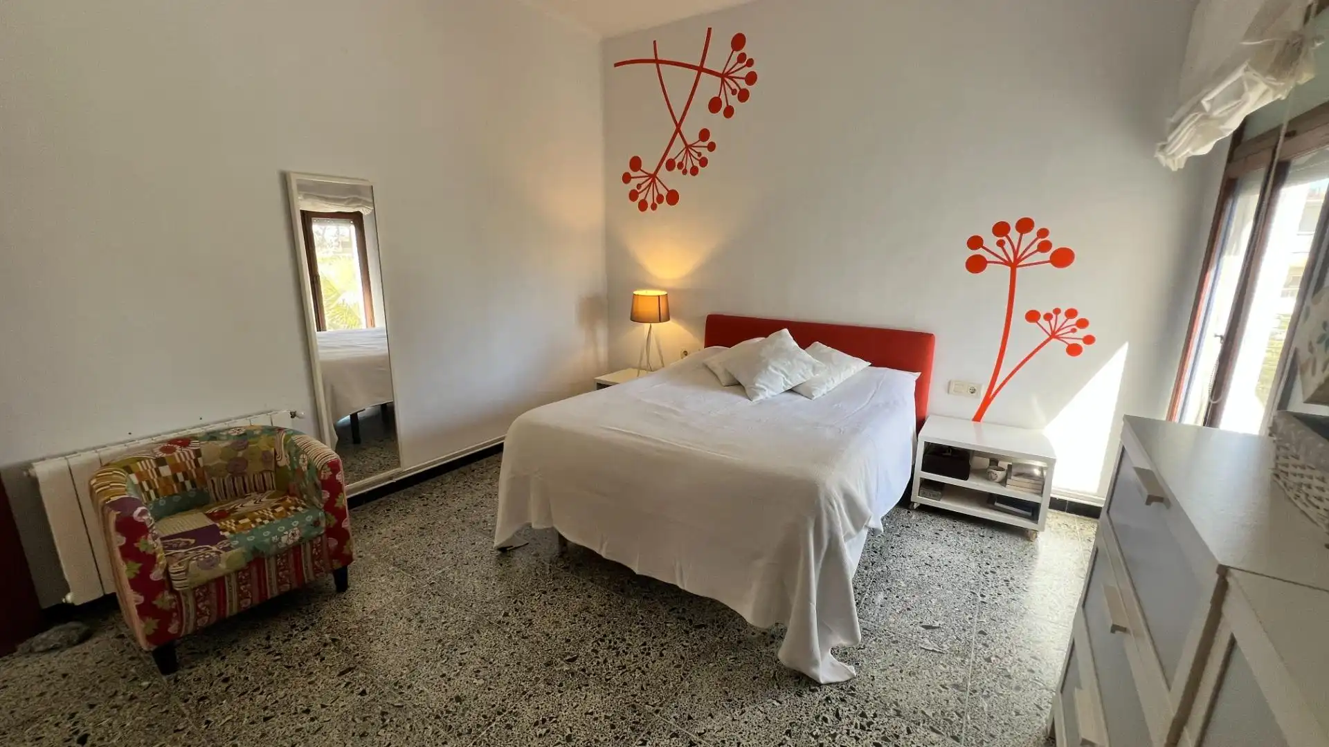 Dormitori de Casa o xalet en venda en Castellón de la Plana / Castelló de la Plana amb Aire condicionat, Calefacció i Jardí privat