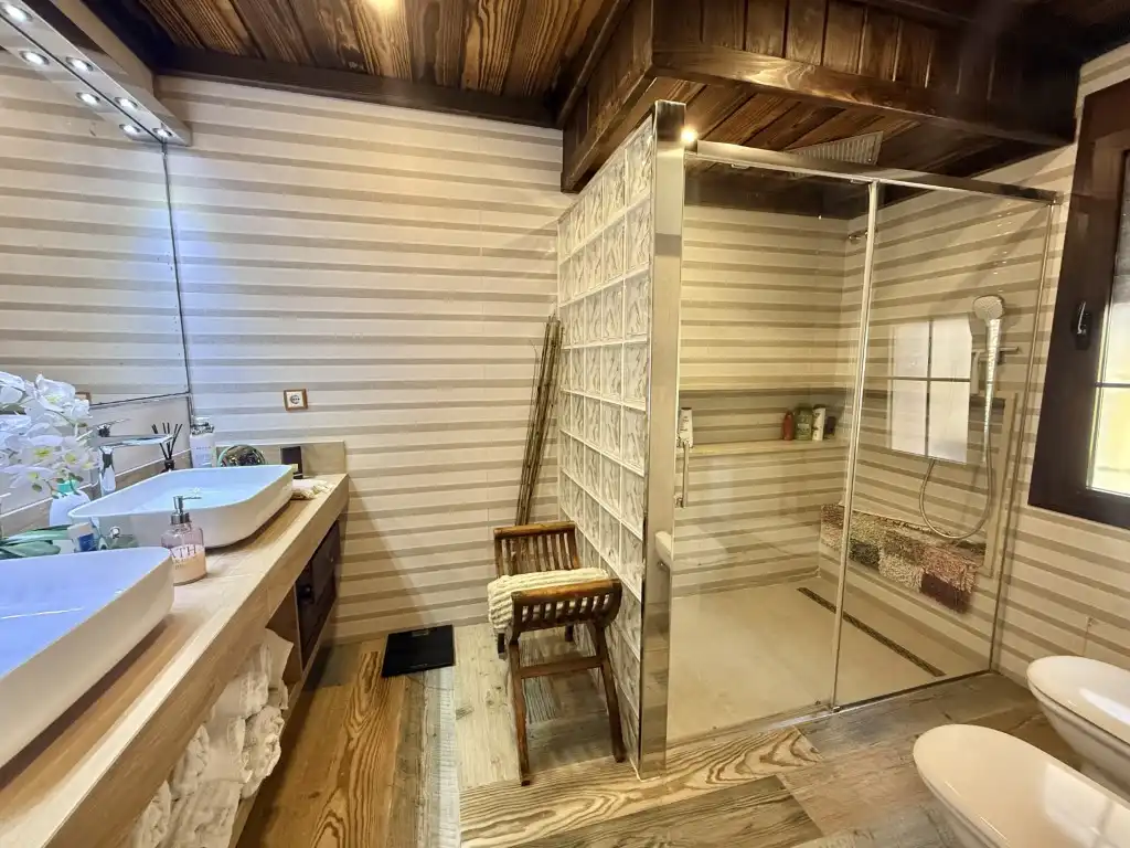 Baño de Casa o chalet en venta en Carmona con Aire acondicionado y Amueblado