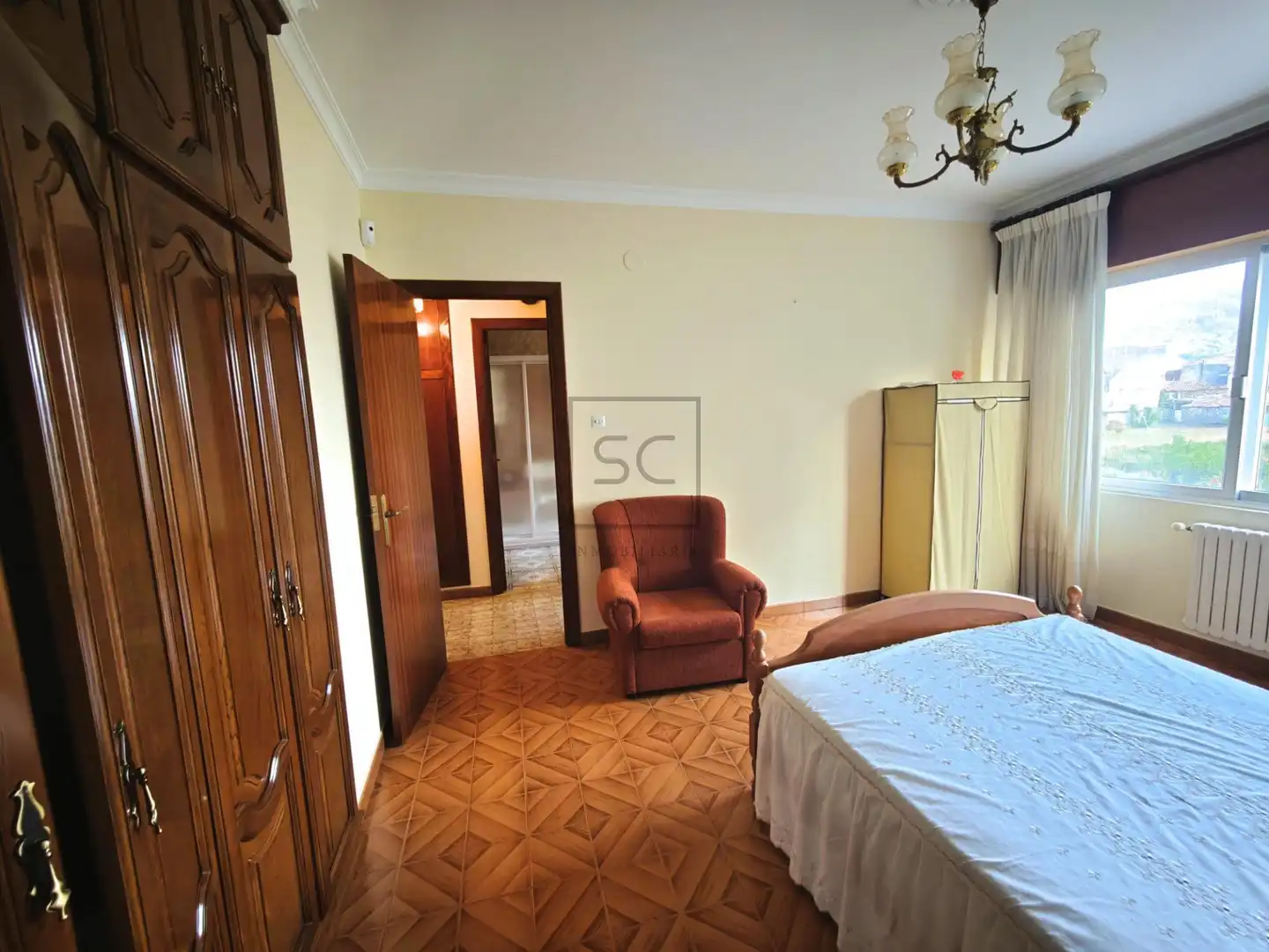Habitación de Piso en venta en Cedeira con Calefacción