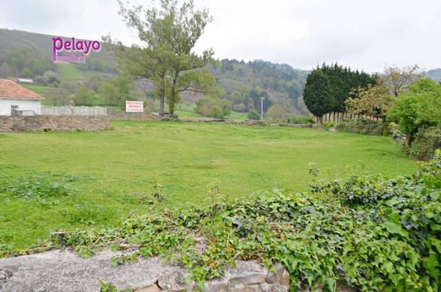 Terreno residencial en Venta en Avenida General en Arenas de Iguña