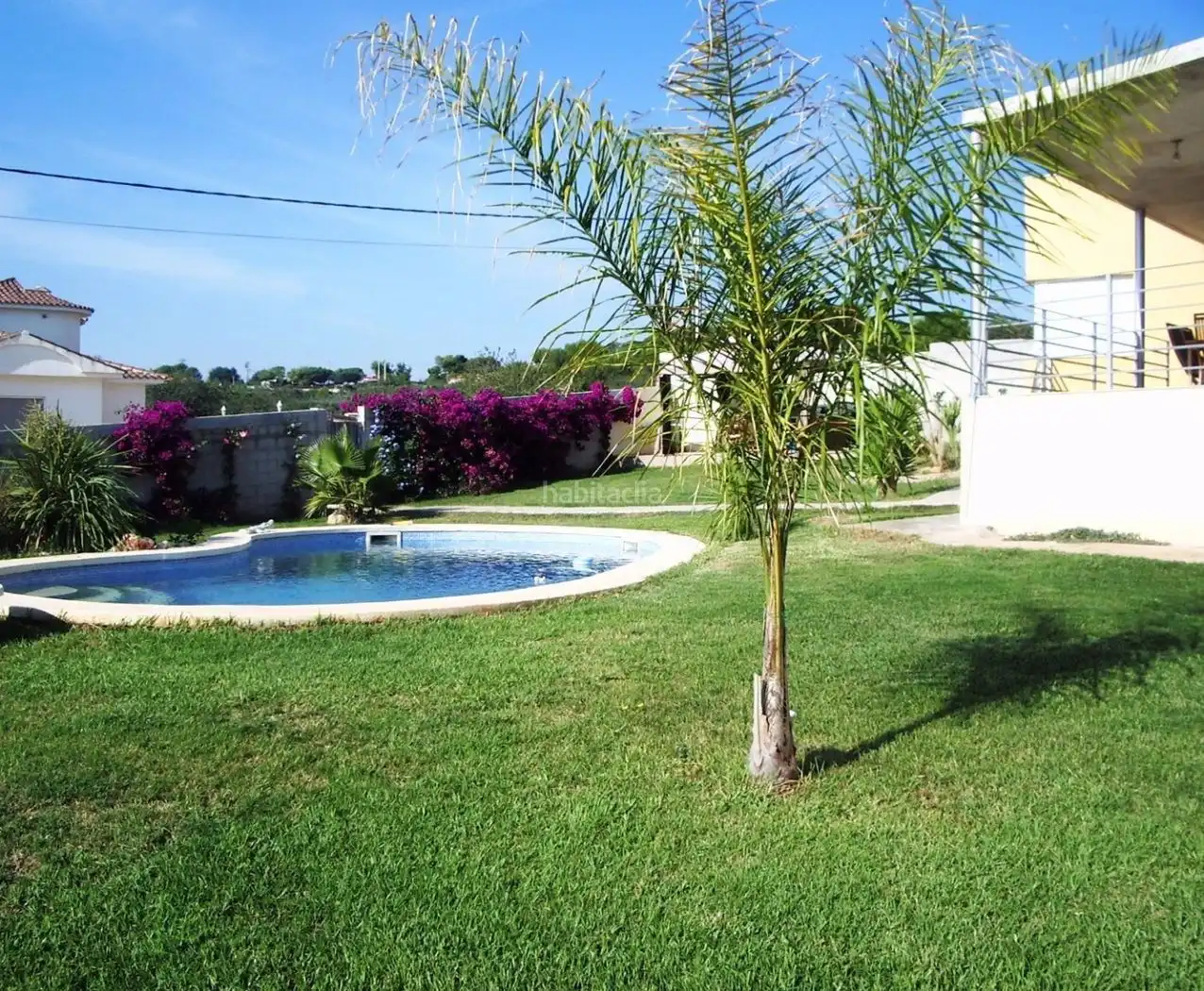Detached house with garden for sale in Plaça Poligono 59 97, imagen 5
