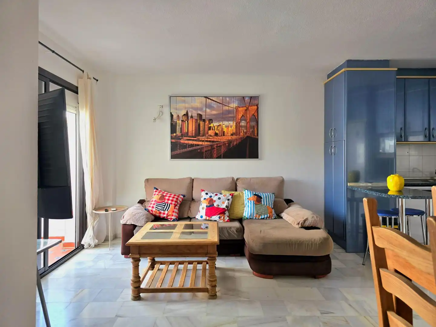 Sala d'estar de Apartament de lloguer en Estepona Pueblo