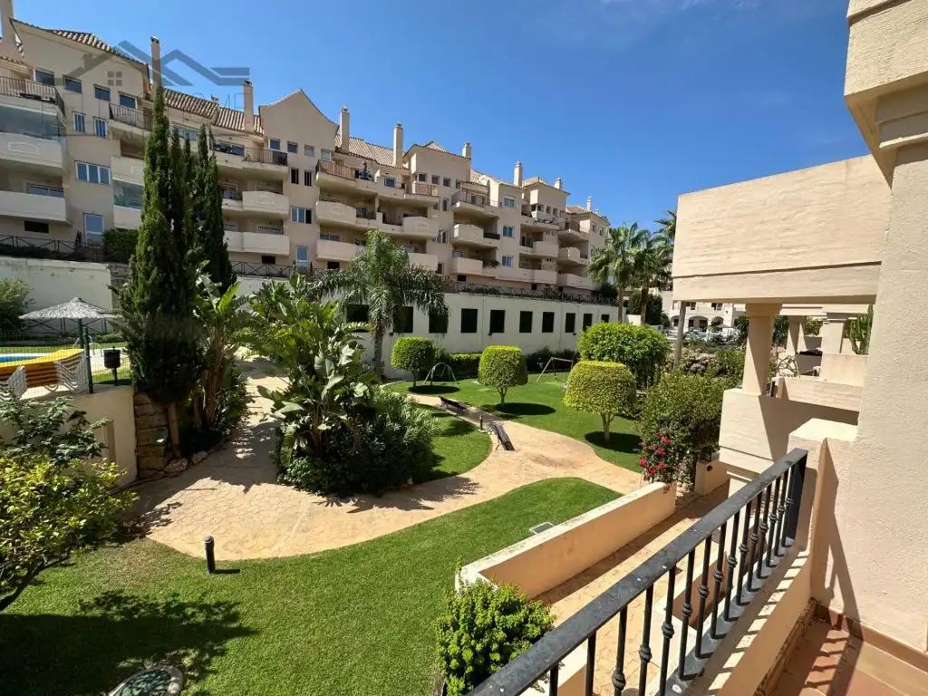 Appartamento con piscina in vendita a Urbanización Brisas I, imagen 28