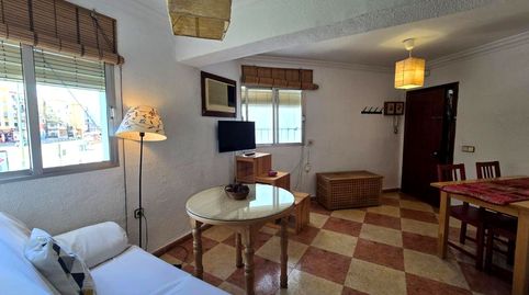 Foto 5 de Piso de alquiler en Doctor Fedriani, El Torrejón - El Cerezo, Sevilla Capital