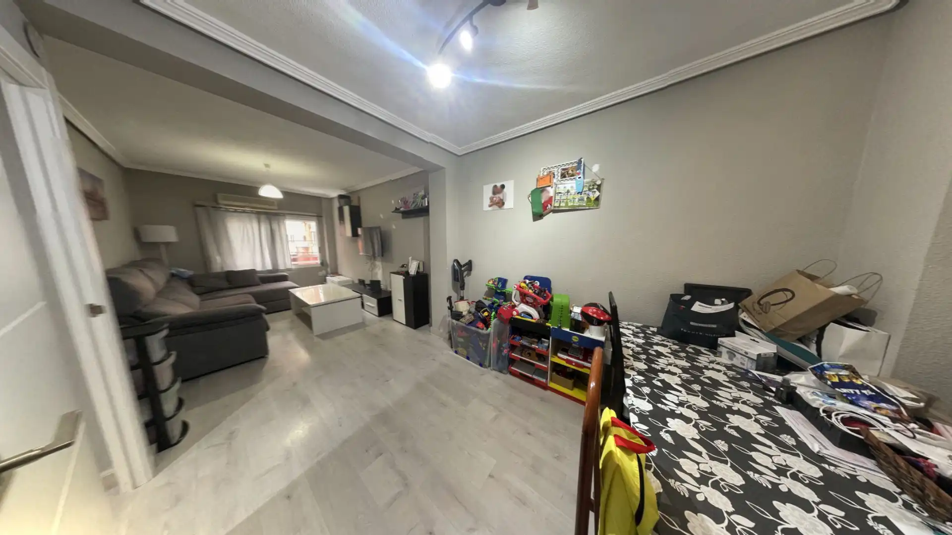 Pis en venda en Alicante / Alacant amb Aire condicionat, Parquet i Moblat