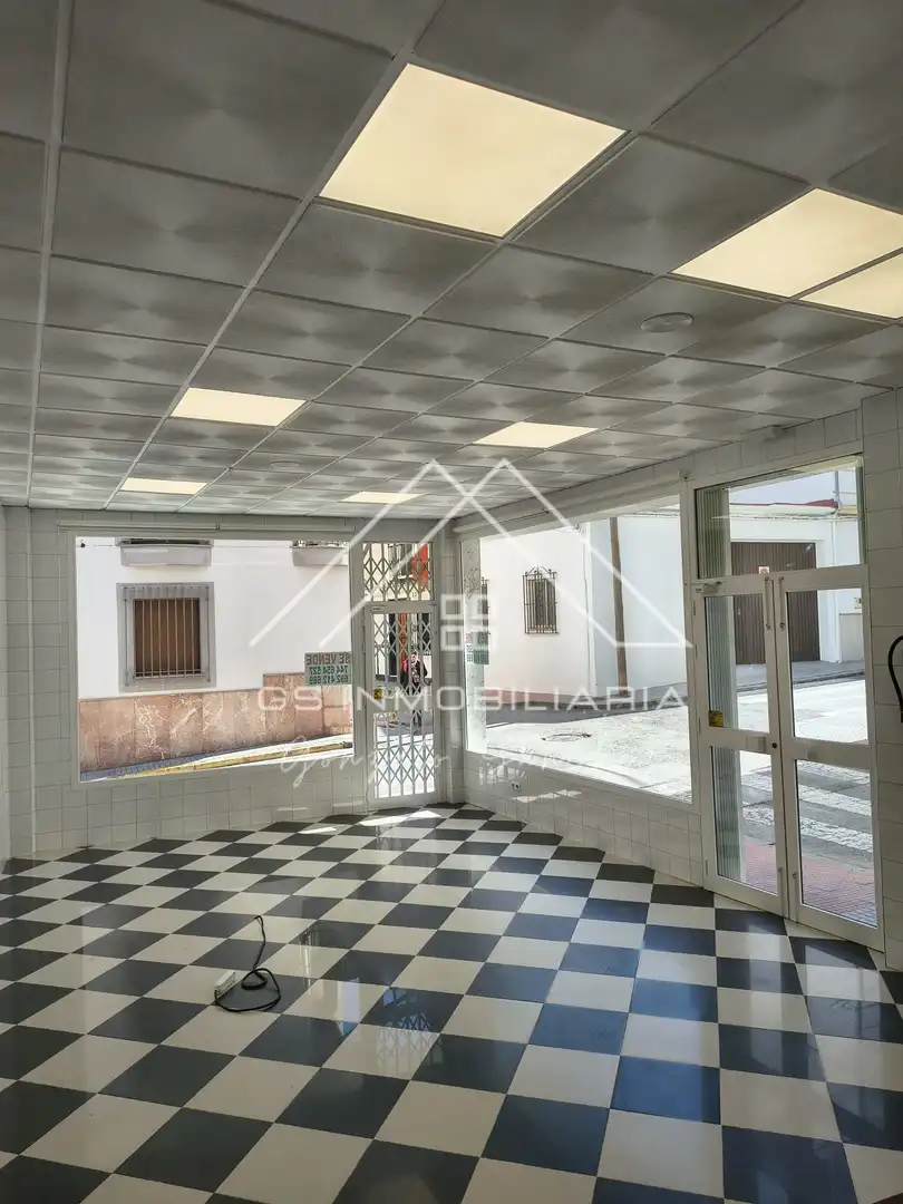Local comercial en venda a Centro, imagen 4
