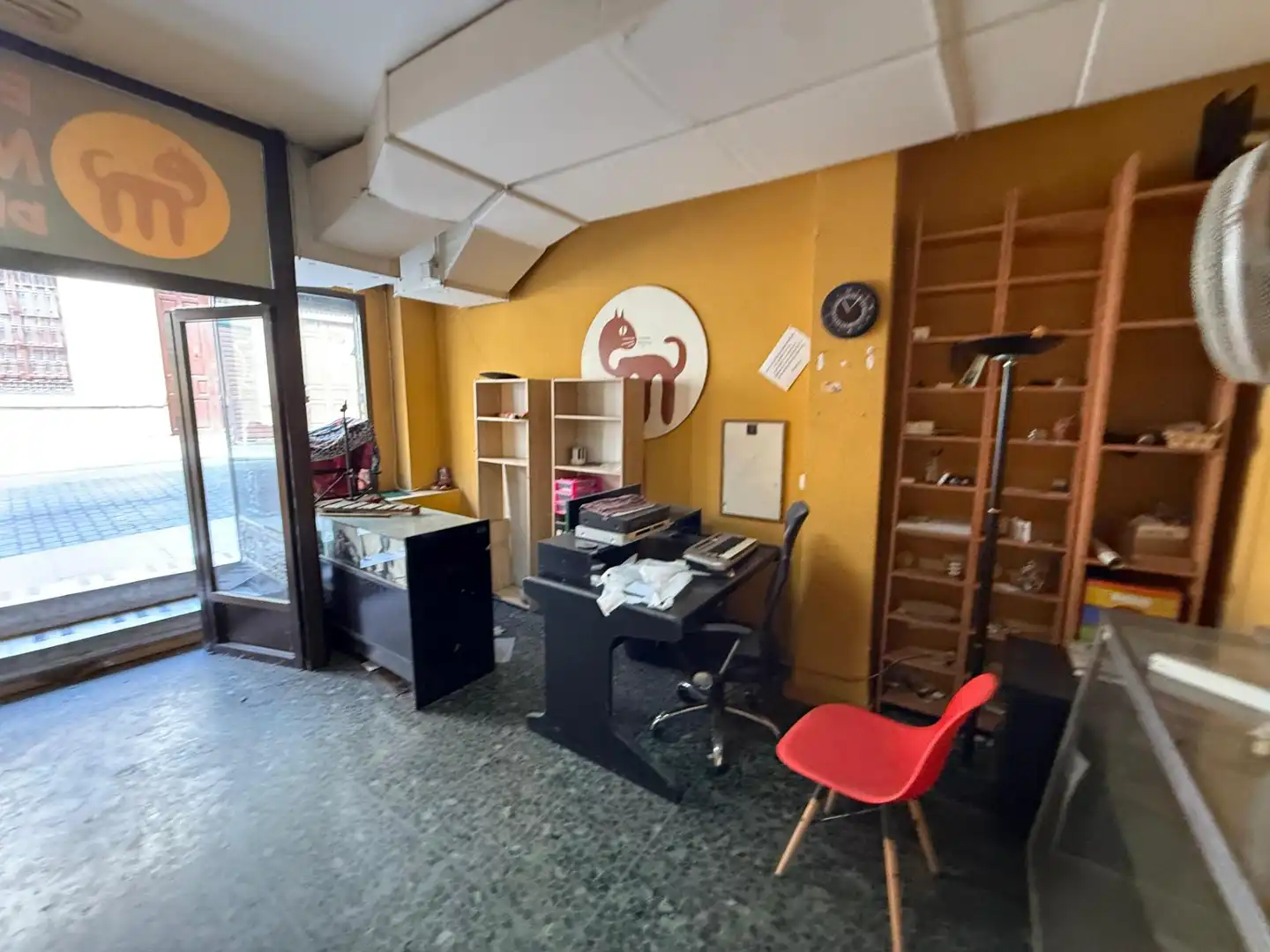 Local comercial en alquiler en Calle de Alfaros, imagen 6