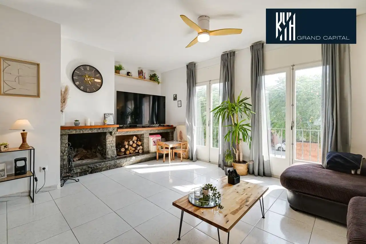 Maison mitoyenne avec terrasse à vendre à Plaça Mestre Mas i Ros, imagen 13