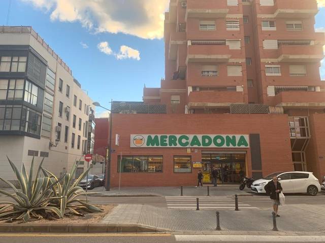 Local comercial en Venta en Aiora