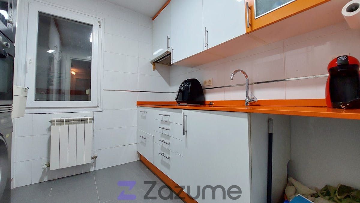 Flat to rent in C. de la Marroquina, Marroquina