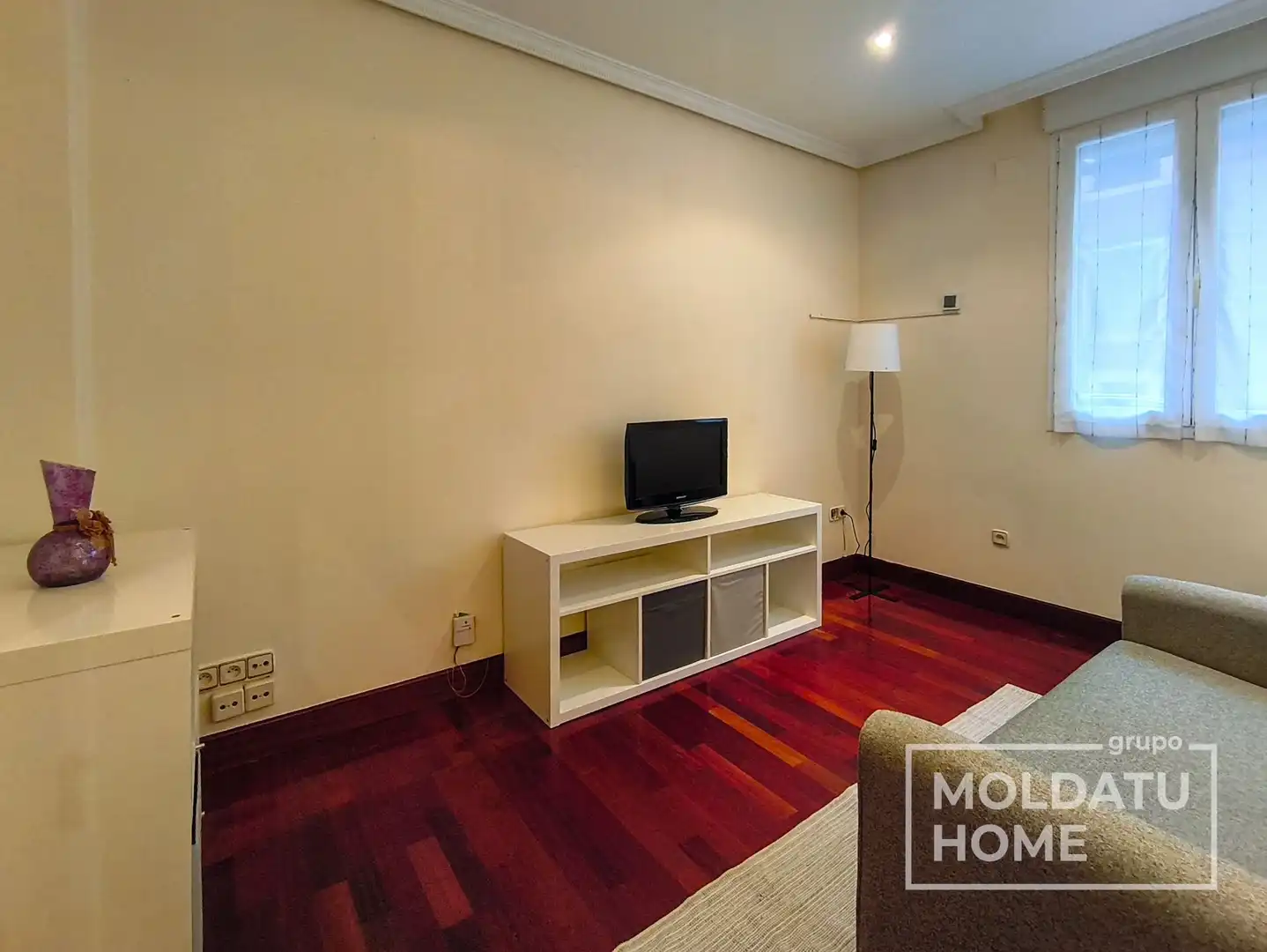 Piso en venta en Ibaiondo, imagen 9