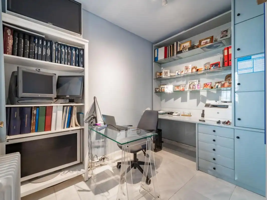 Flat for sale in Marbella  with Air Conditioner, Heating and Private garden