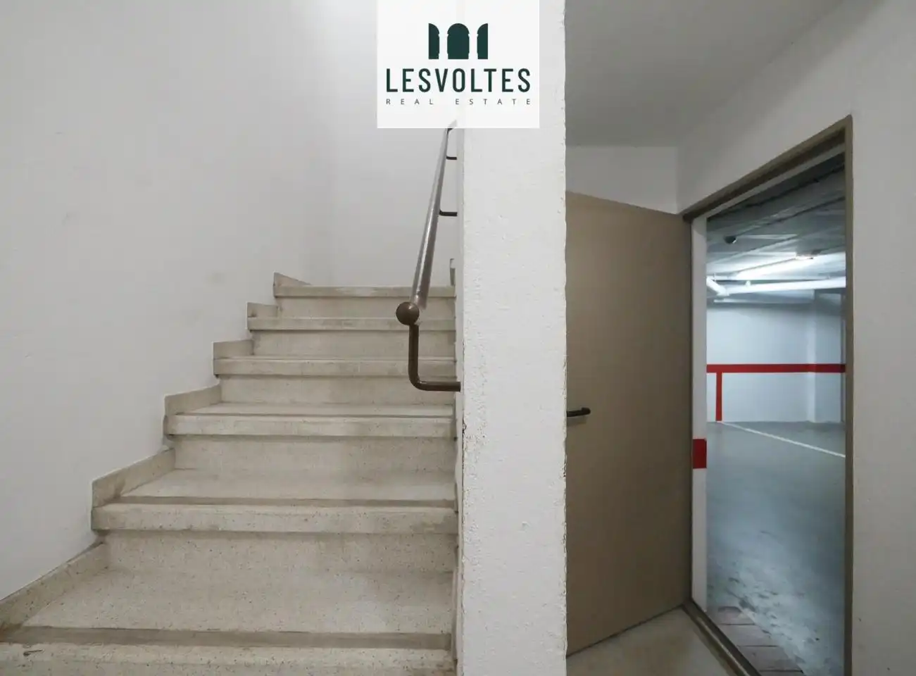 Parking for sale in calle de la Tarongeta, imagen 10