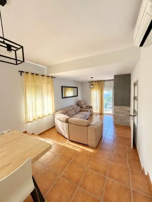 Sala d'estar de Casa o xalet en venda en Puigdàlber, Barcelona
