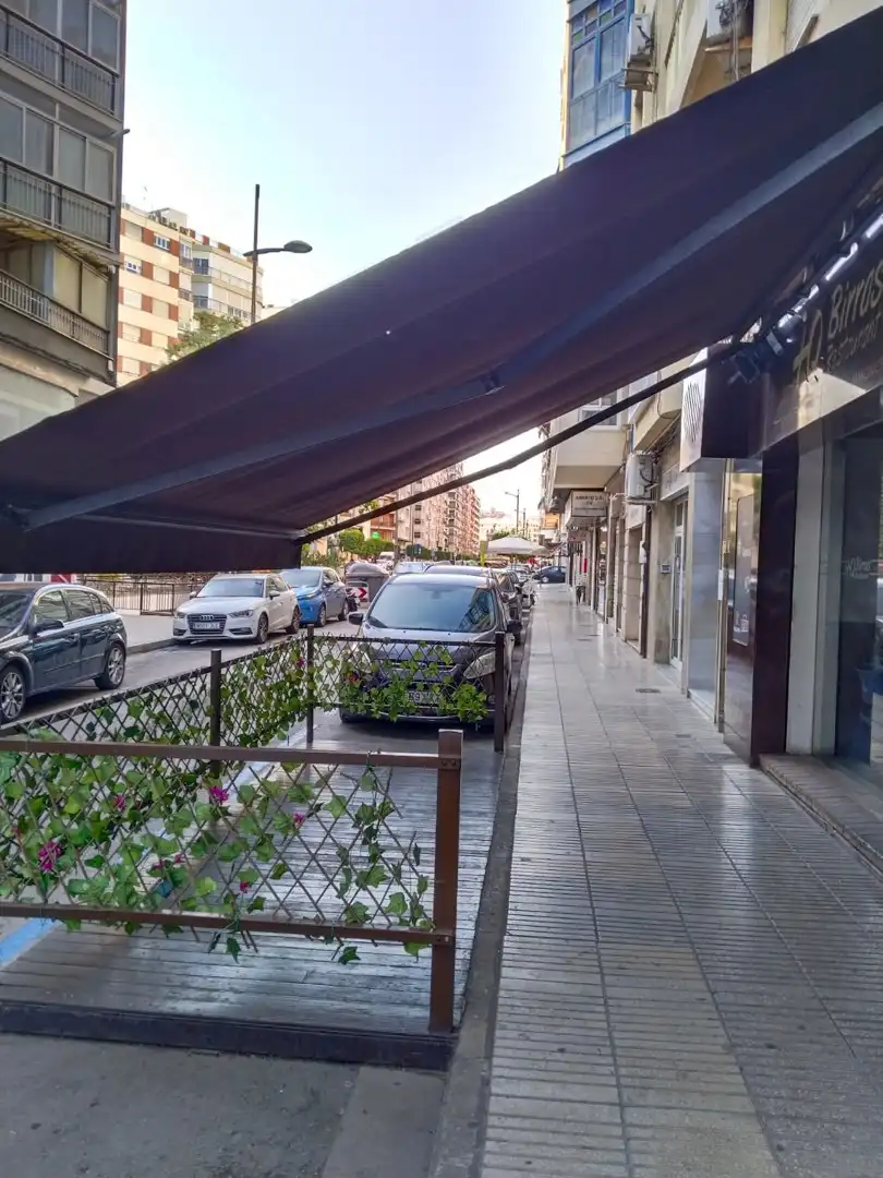 Business premises for sale in Casc Urbà, imagen 35