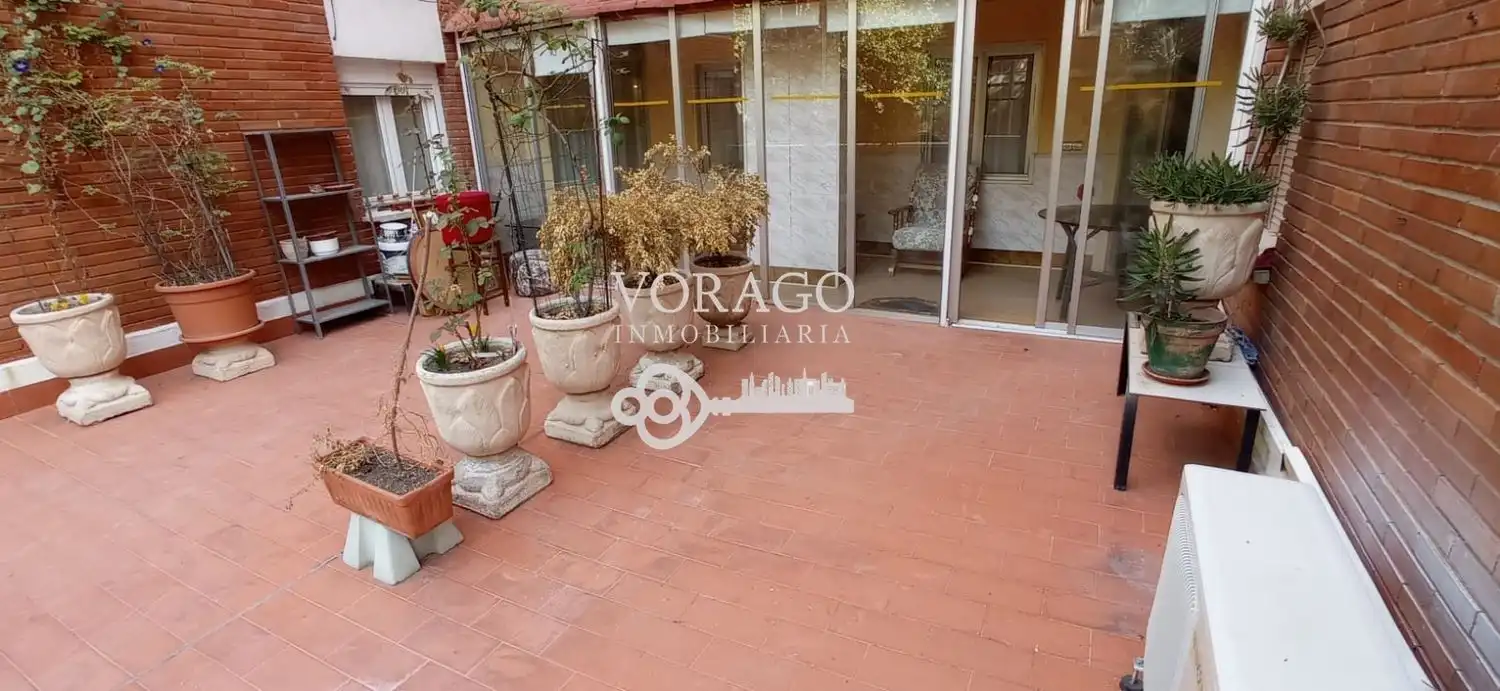 Terraza de Piso para compartir en Alcalá de Henares