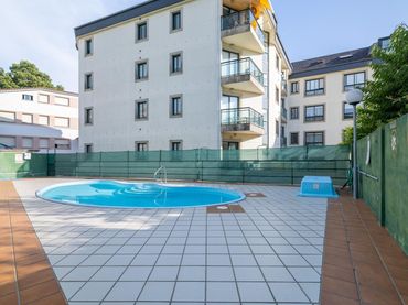 Flat with pool for sale in LEON
