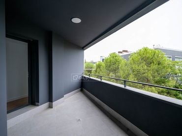 Loft amb balcó de lloguer a Vega de la Moraleja