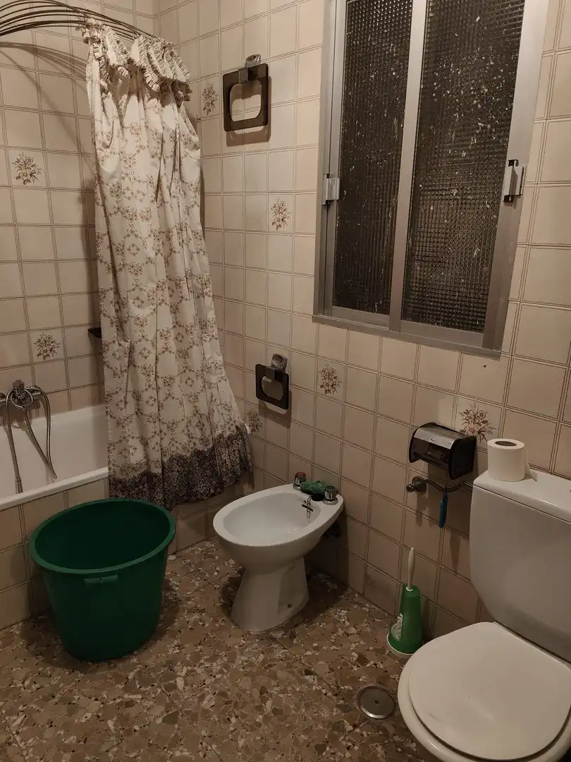 Baño de Casa o chalet en venta en Corral de Almaguer con Calefacción, Parquet y Terraza