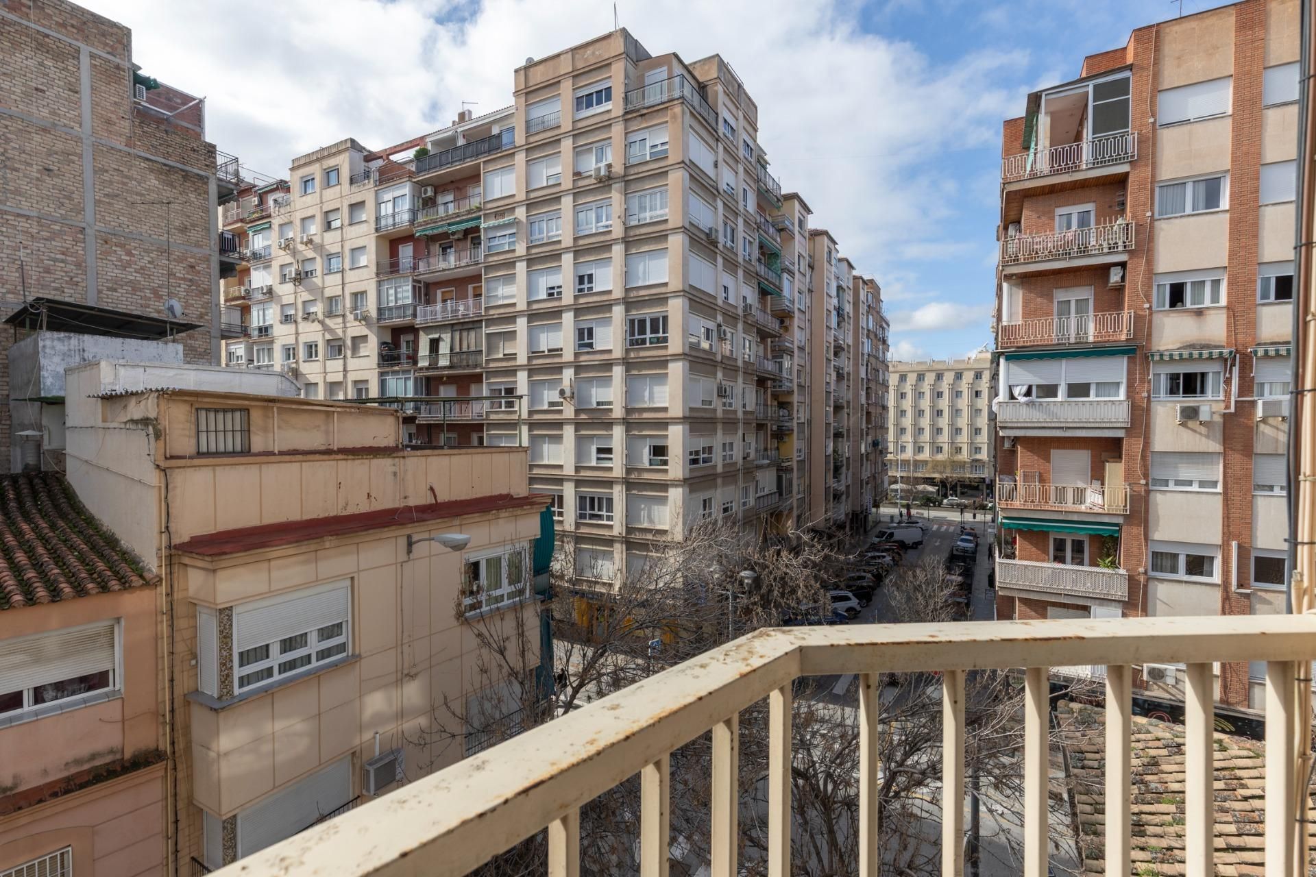 Exterior view of Apartment for sale in  Granada Capital  with Air Conditioner, Heating and Furnished