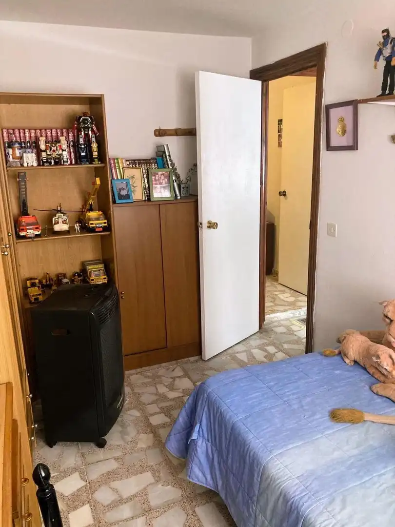 Habitación de Casa adosada en venta en Pelahustán