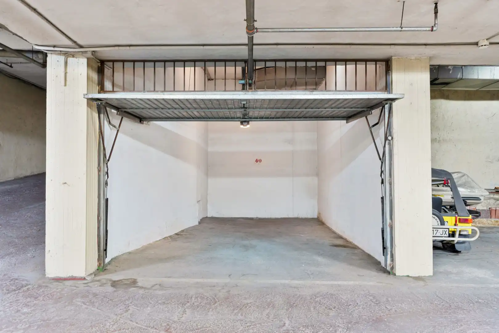 Parking of Attic for sale in Marbella  with Air Conditioner, Terrace and Furnished