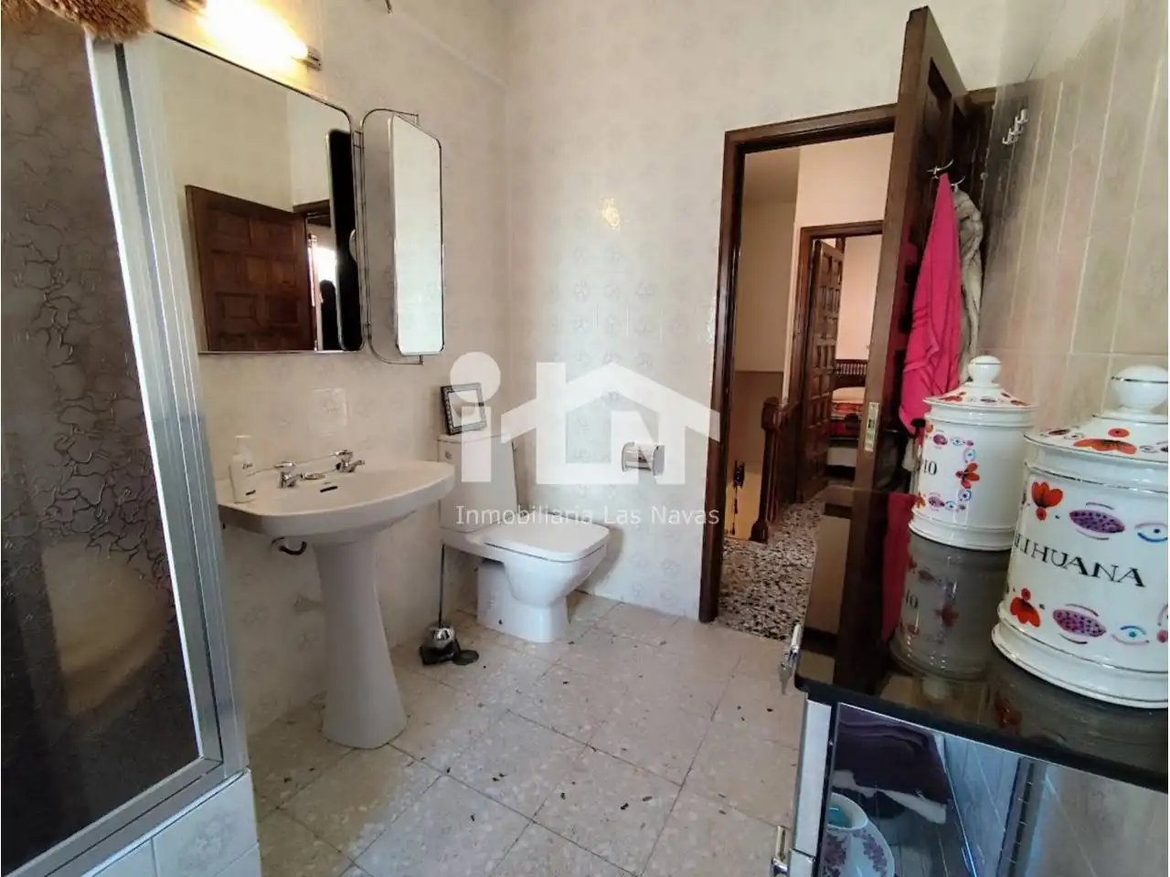 Baño de Casa o chalet en venta en Las Navas del Marqués  con Calefacción y Terraza