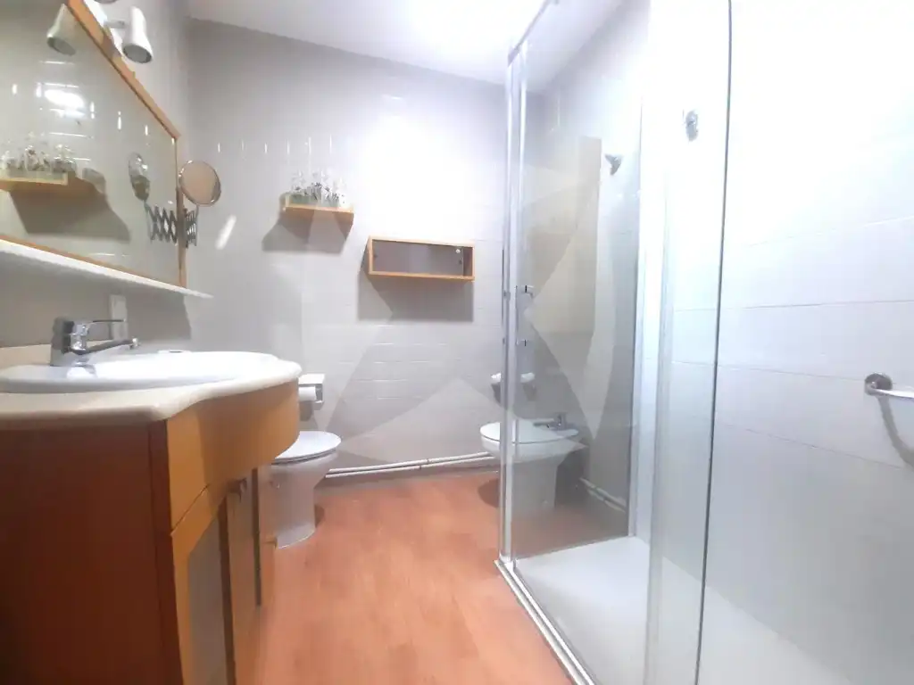 Piso con ascensor en venta en Avenida Santa Marina, imagen 27