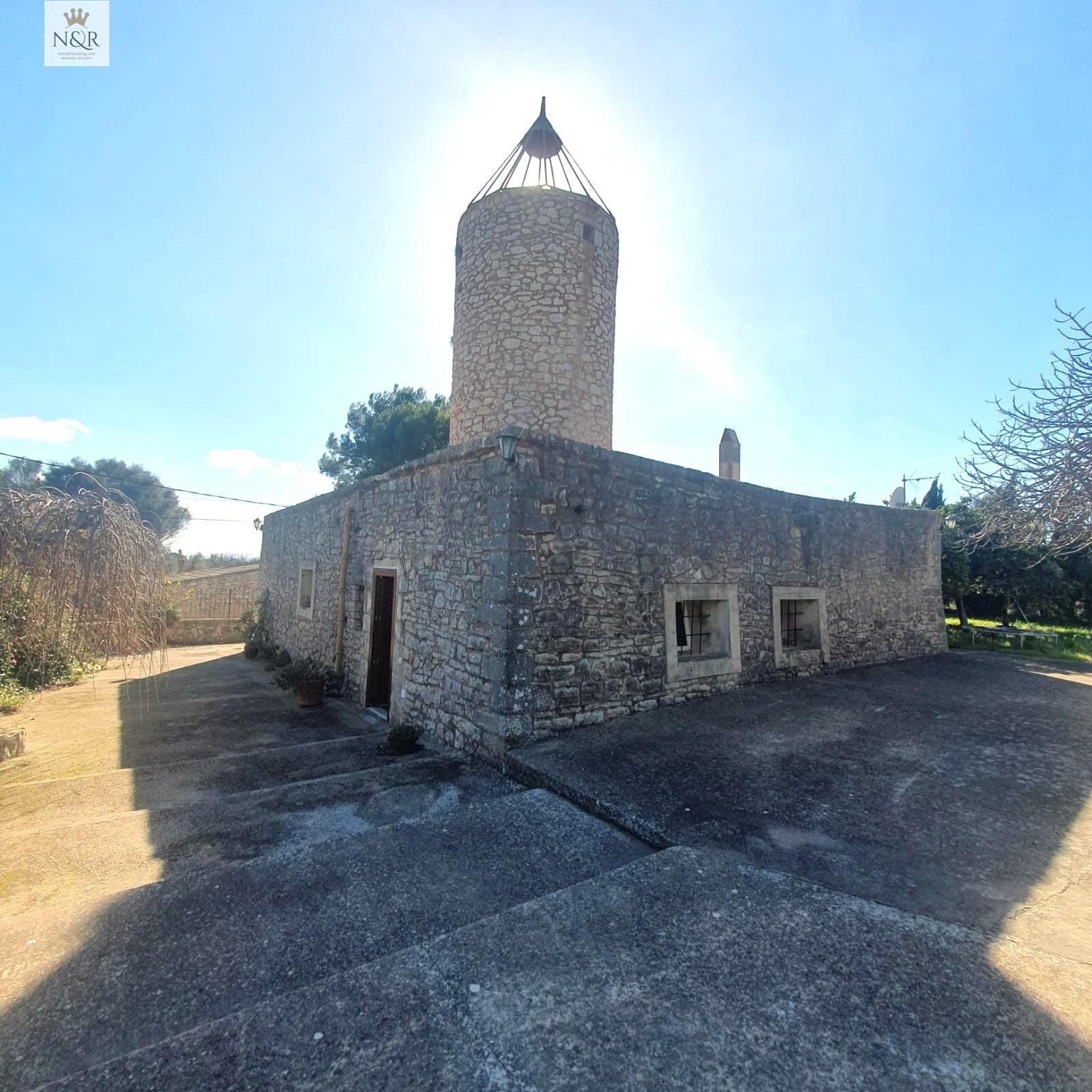 Vista exterior de Finca rústica en venda en Binissalem amb Jardí privat, Terrassa i Traster