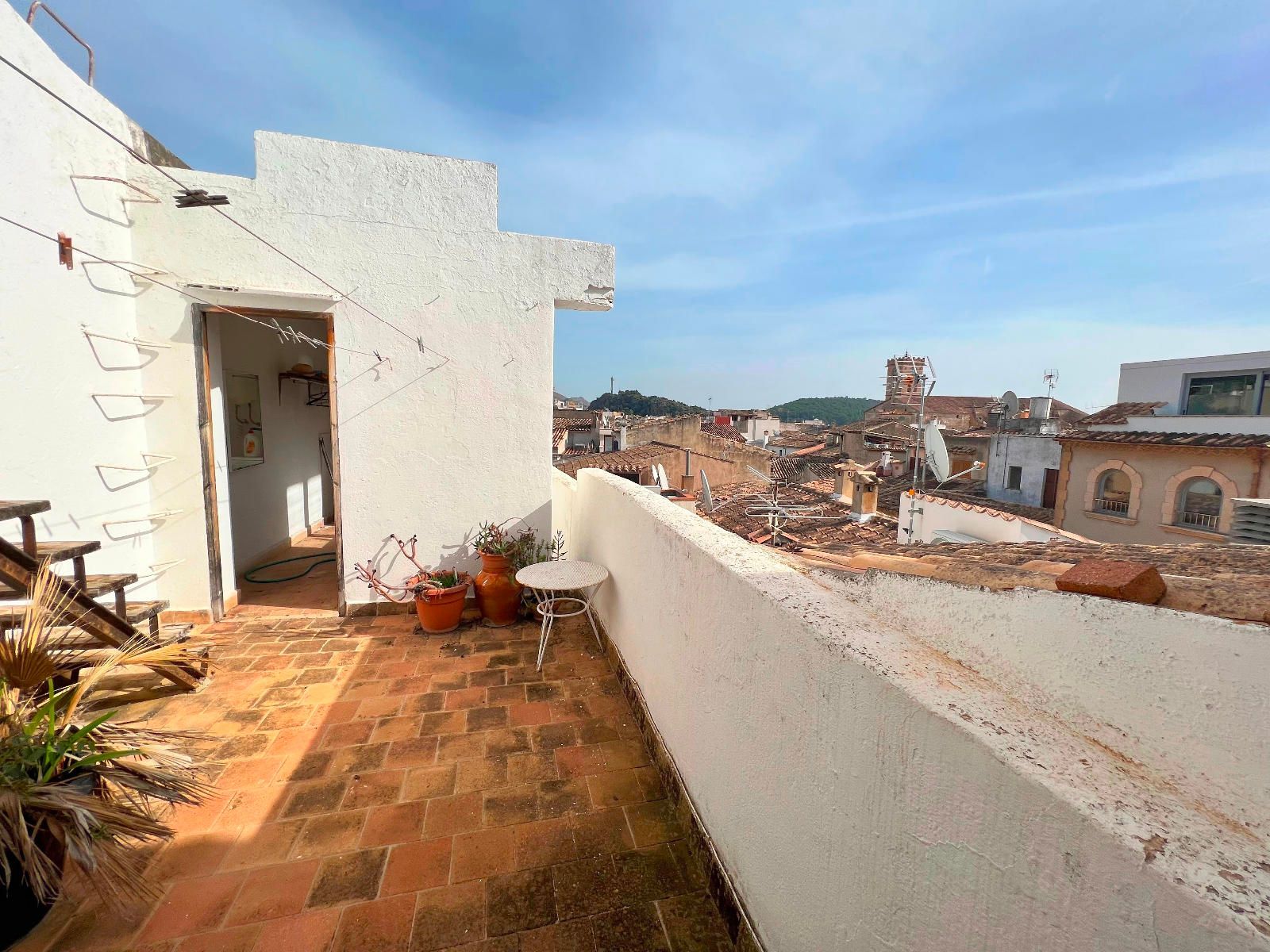 Vista exterior de Casa adosada en venda en Pollença amb Terrassa, Moblat i Balcó